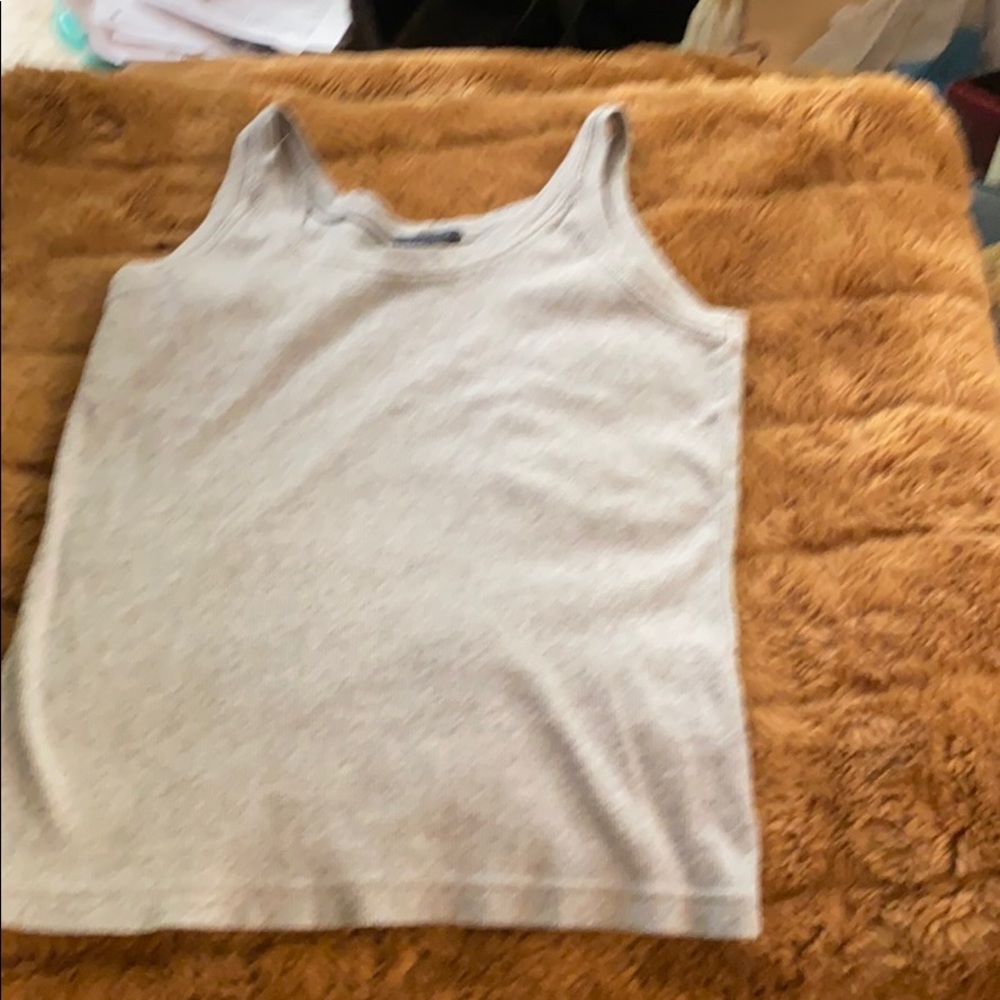Gray tank